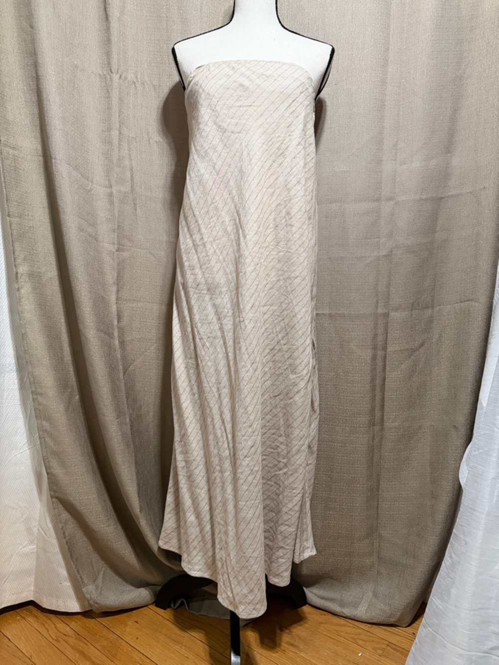 Banana Republic Strapless Cream Maxi Dress Sz 10 (No shoulder straps)"
